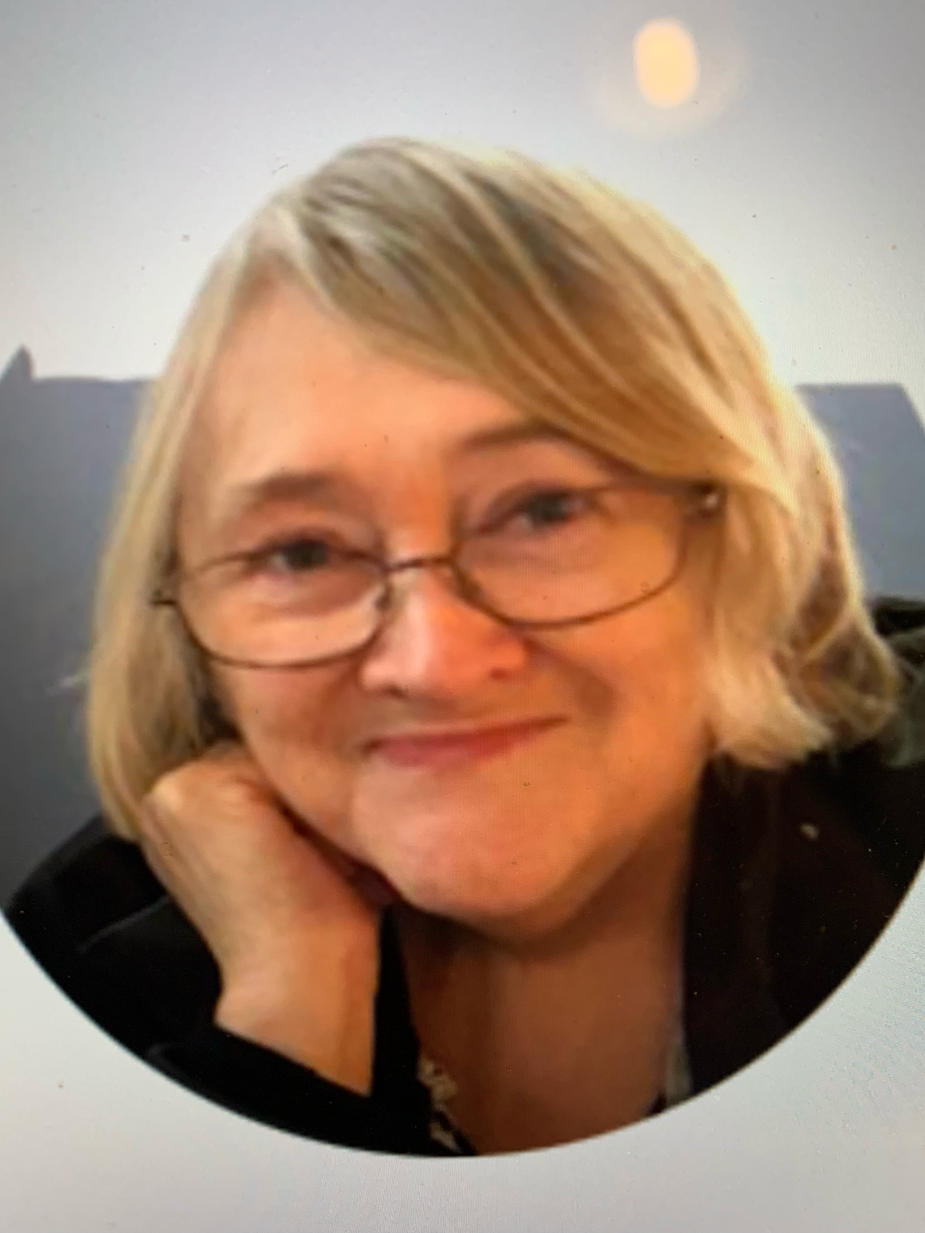 Angela Thorne, counsellor